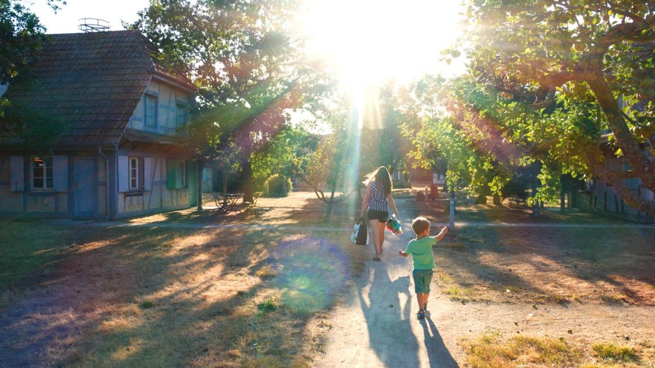 Les Loges de l'Ecomusée D'Alsace Ungersheim Exterior foto