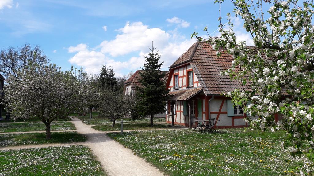 Hotel Les Loges de l'Ecomusée D'Alsace Ungersheim Exterior foto